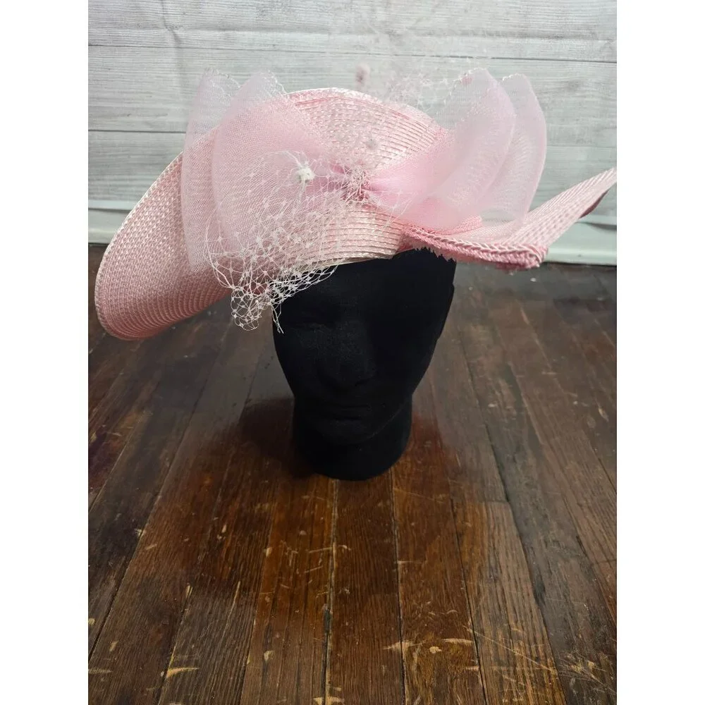 Vintage Pastel Pink Derby Church Hat Tulle